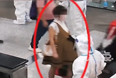 Una mujer en China se hace pasar por embarazada para contrabandear CPU